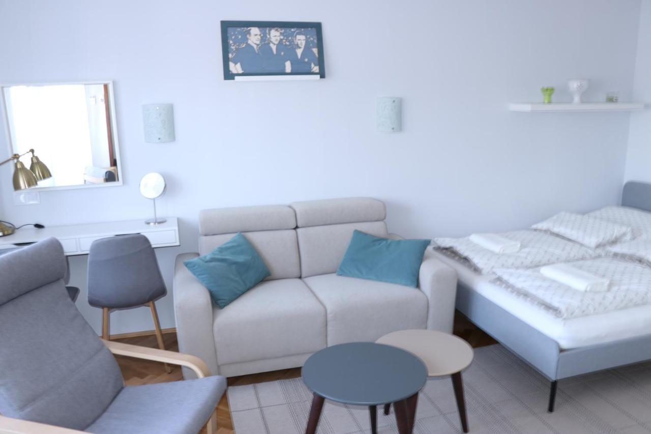 Petofi Apartman Szeged Exterior foto